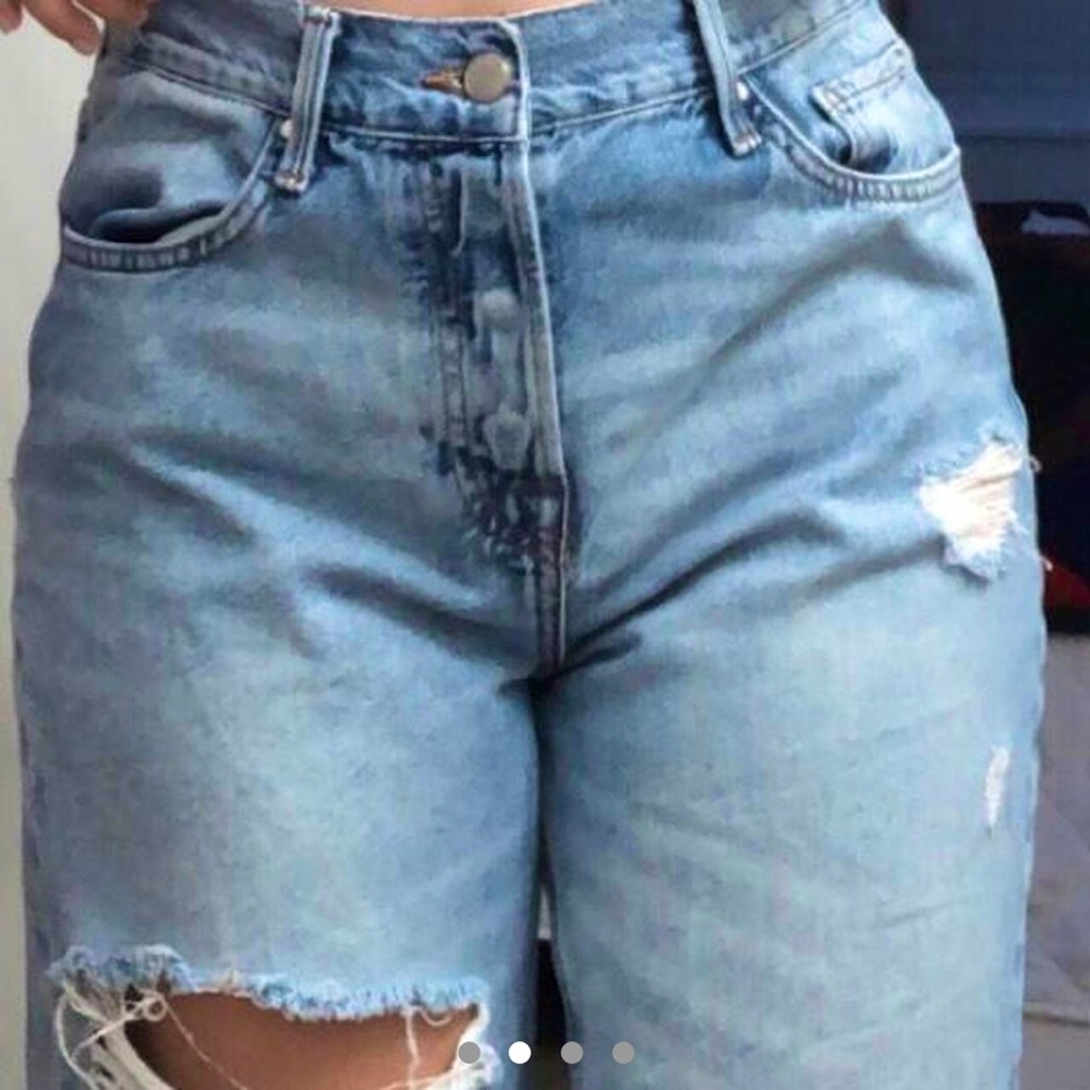 Comfy mom jeans